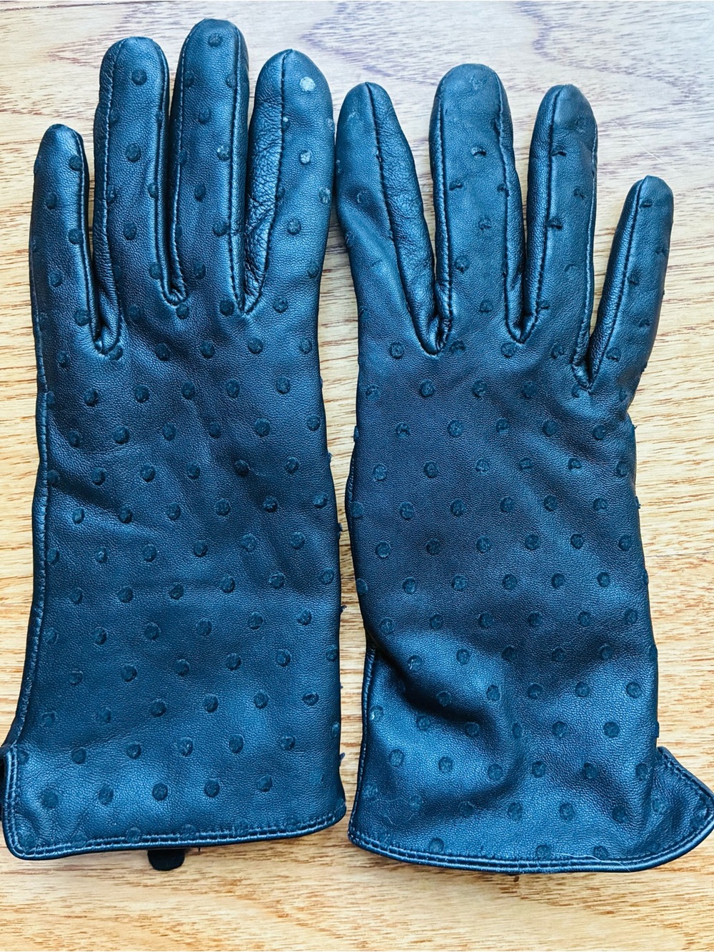Classic Black Polka Dot Leather driving Gloves women S/M